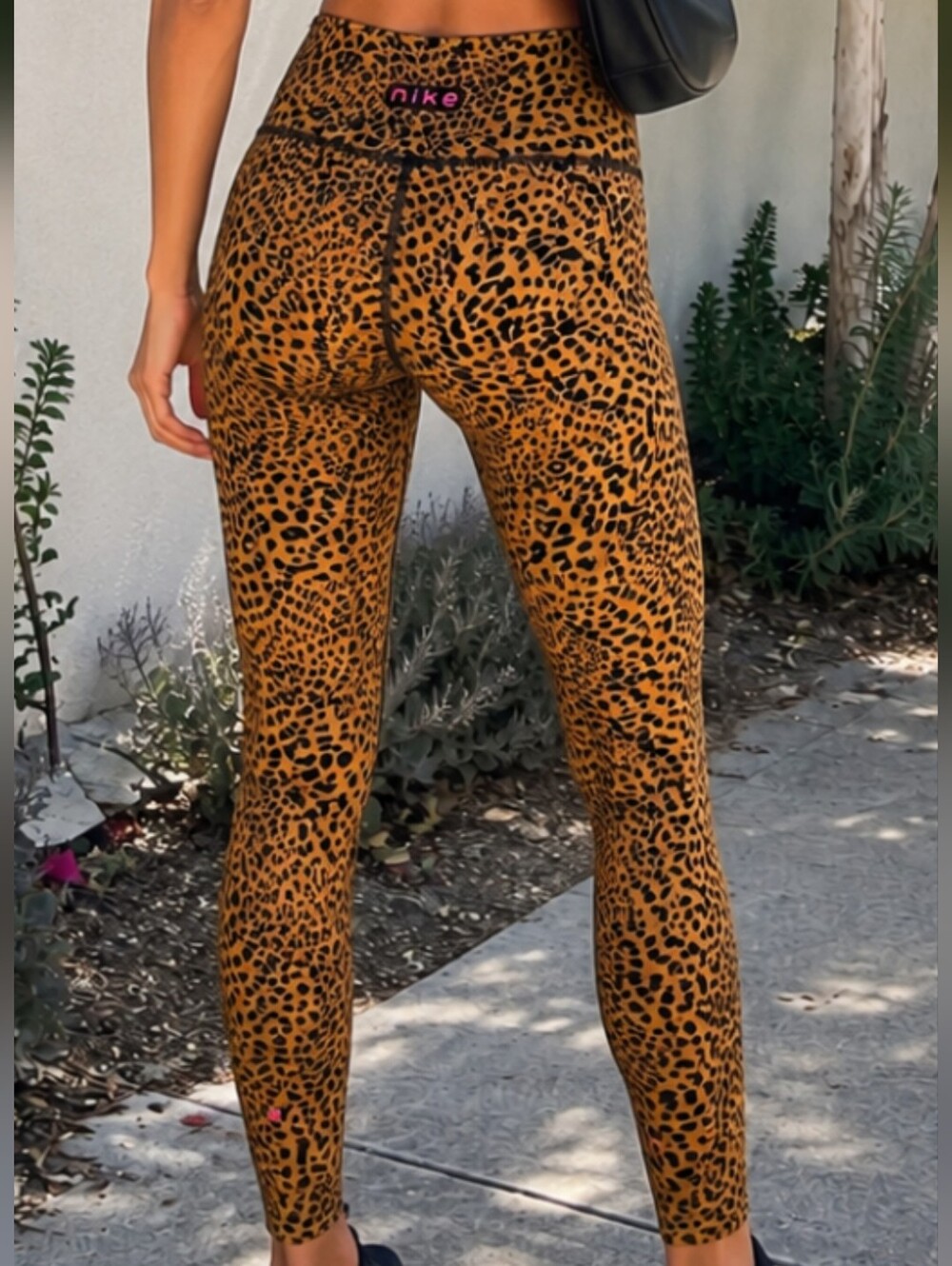Nike Dri-FIT Leopard Print High Rise Workout Leggings Small Y2K